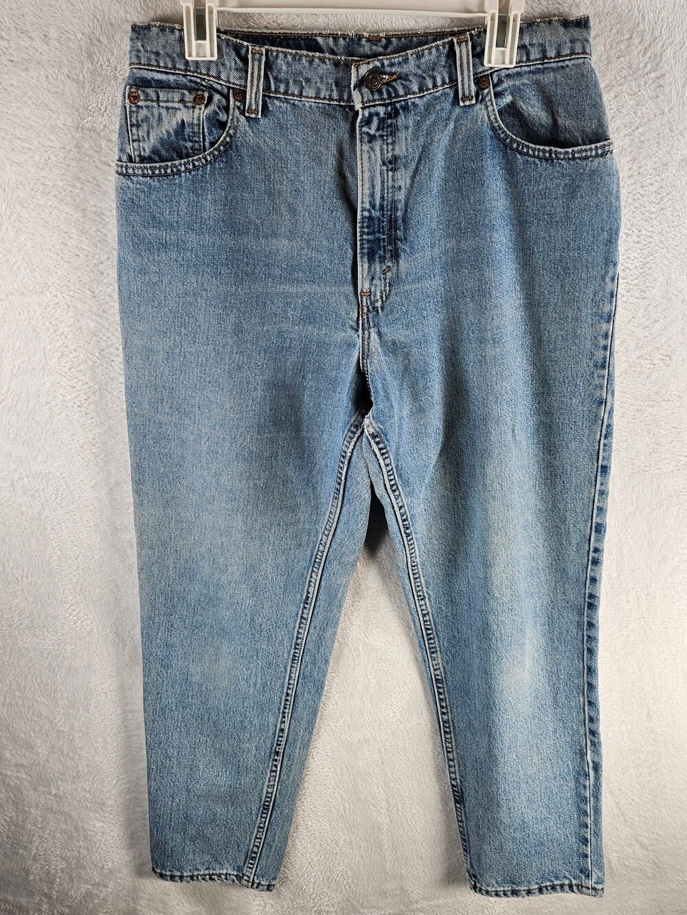 Levi's 551 Relaxed Fit Tapered Leg Jeans Light Wash Women's Size 14 Petite